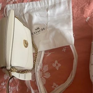 Coach White Leather Shoulder Bag